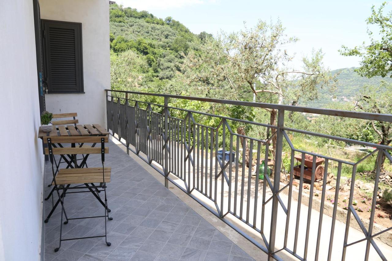 Il Giardino Bed and Breakfast Pimonte Exteriör bild